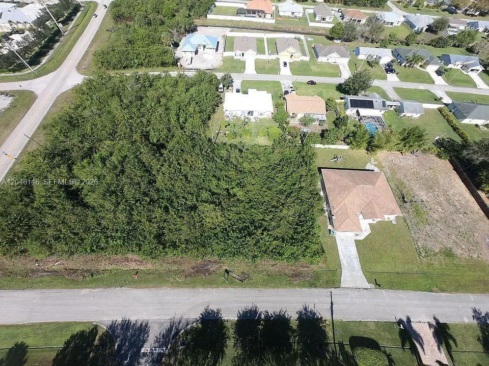 3757 Savona Blvd Port St. Lucie, FL 34953
