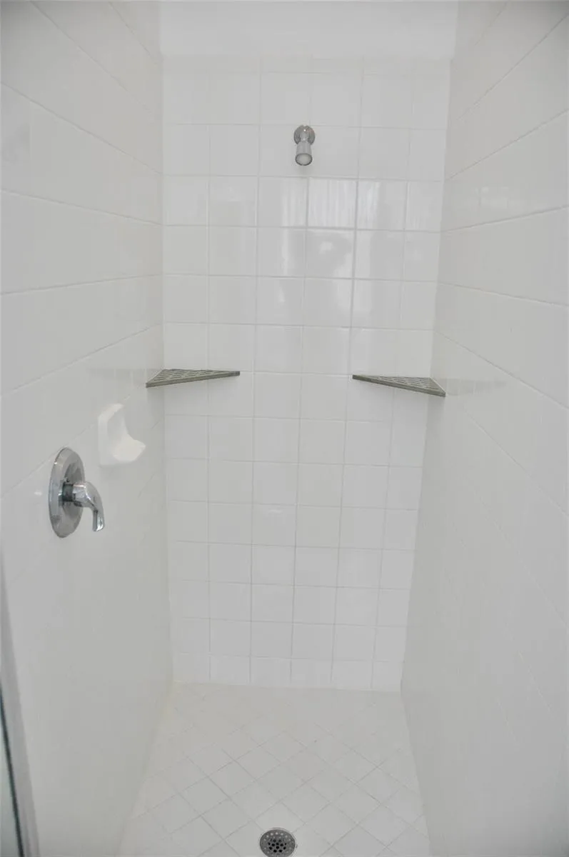19496 S Whitewater Avenue Weston, FL 33332