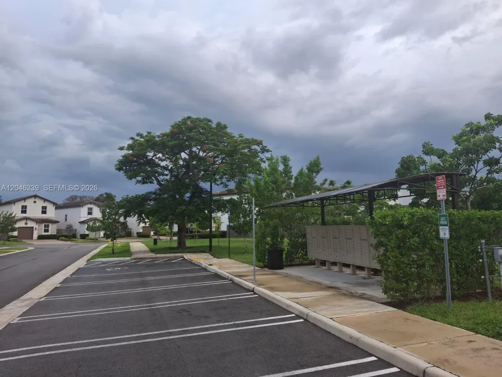 2439 NW 131st Cir Miami, FL 33167