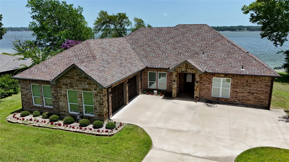108 The Lee Way Gun Barrel City, TX 75156