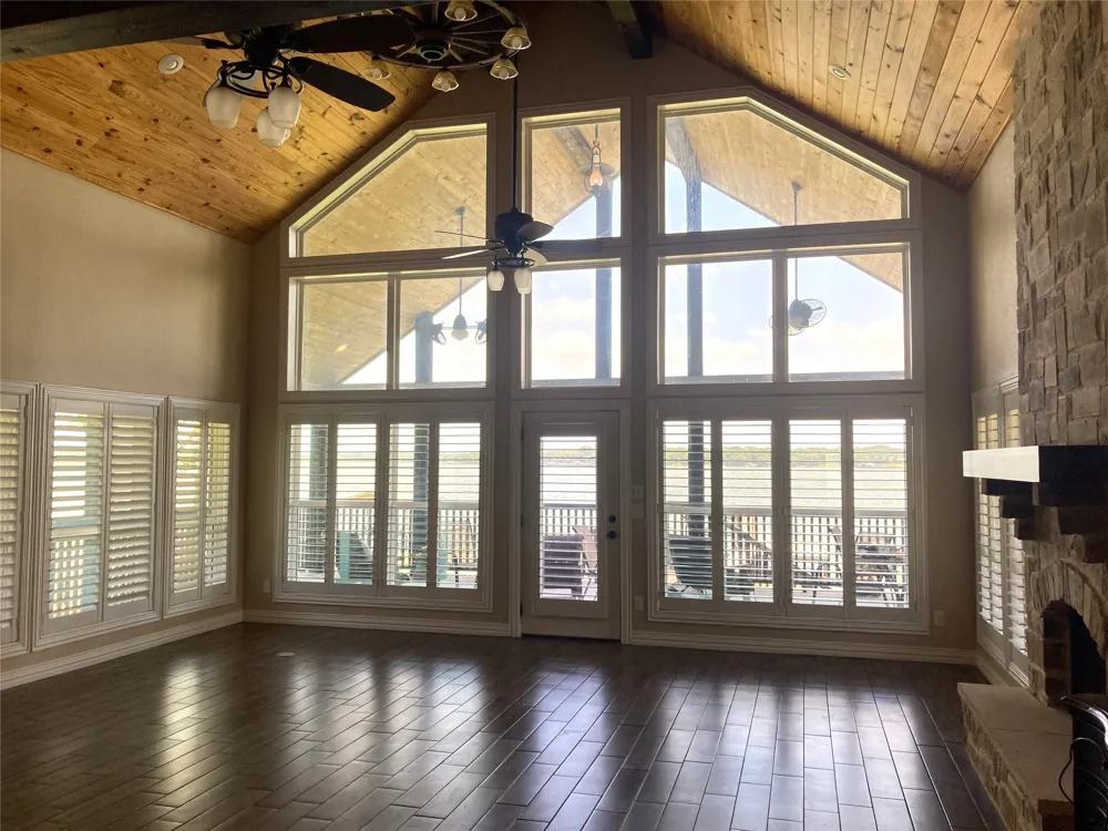 108 The Lee Way Gun Barrel City, TX 75156