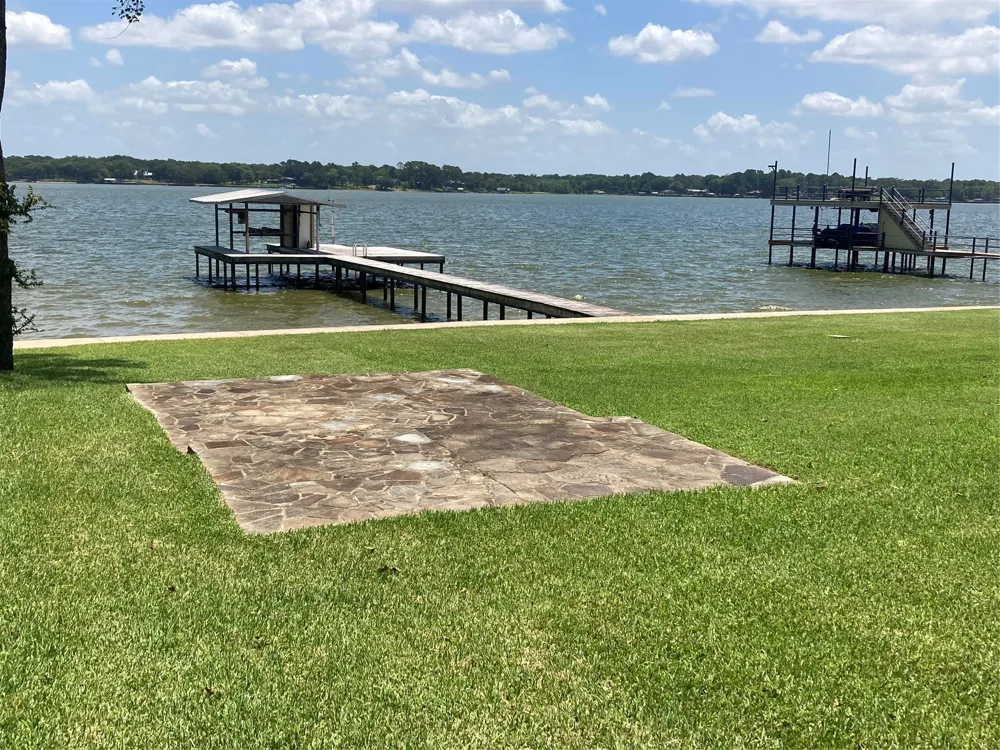 108 The Lee Way Gun Barrel City, TX 75156