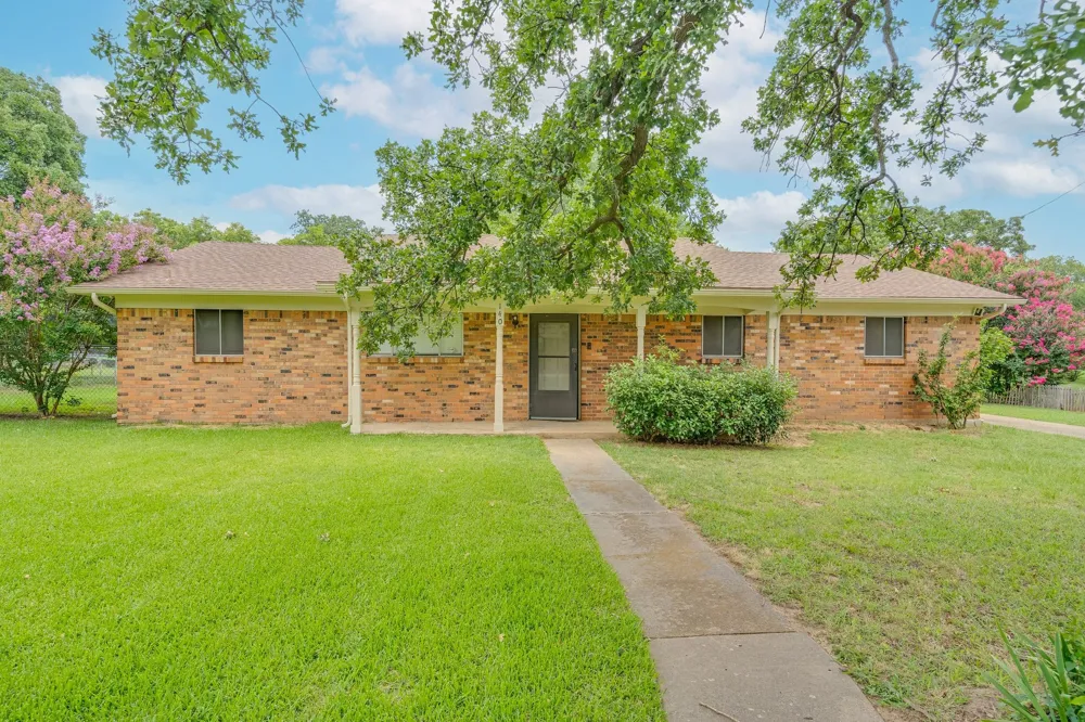 140 Joyce Drive Argyle, TX 76226