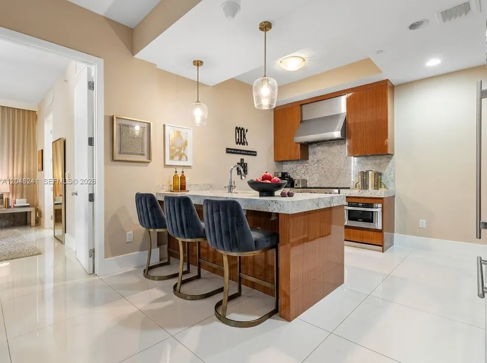 9705 Collins Ave #1804N Bal Harbour, FL 33154
