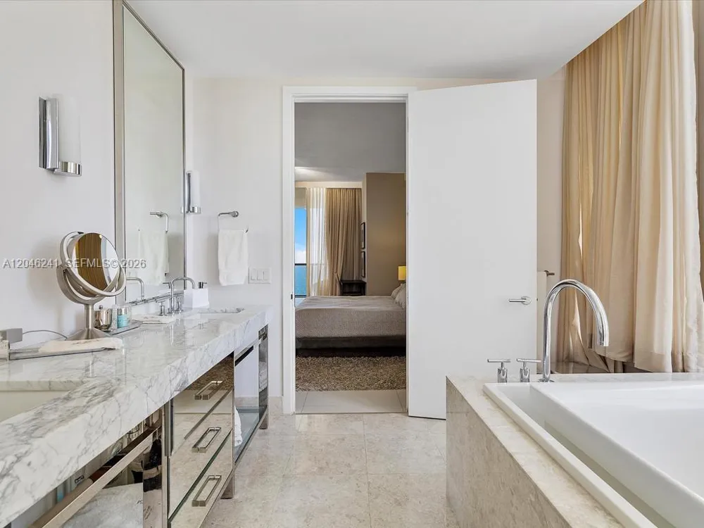 9705 Collins Ave #1804N Bal Harbour, FL 33154