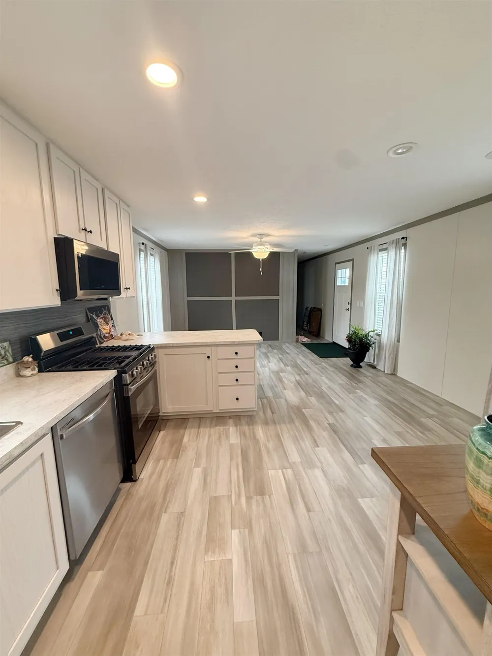 1178 Ironstone Drive Union Charter Township, MI 48858