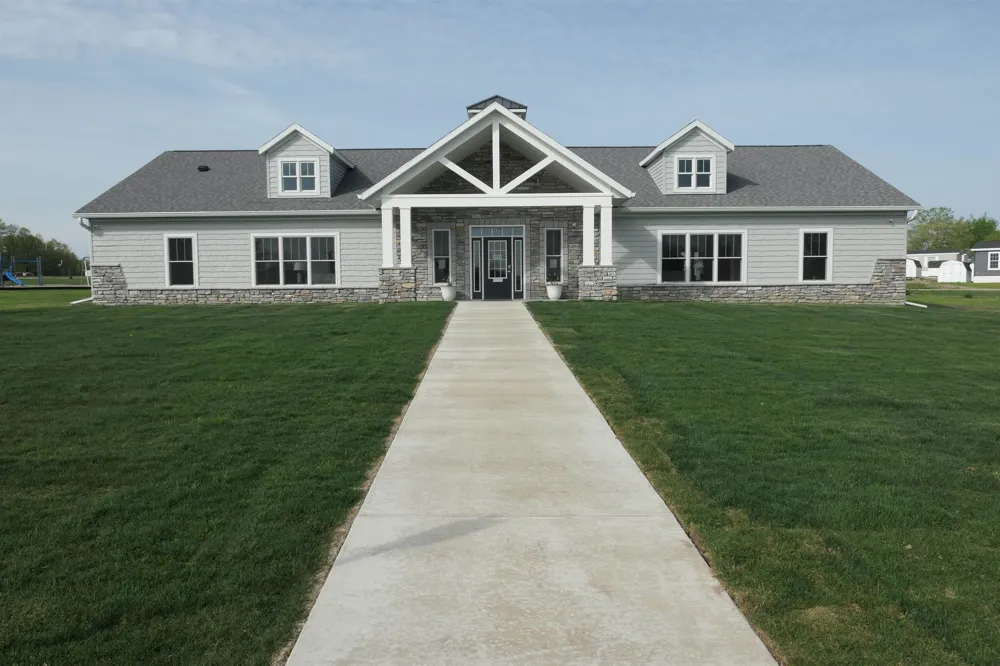 1178 Ironstone Drive Union Charter Township, MI 48858
