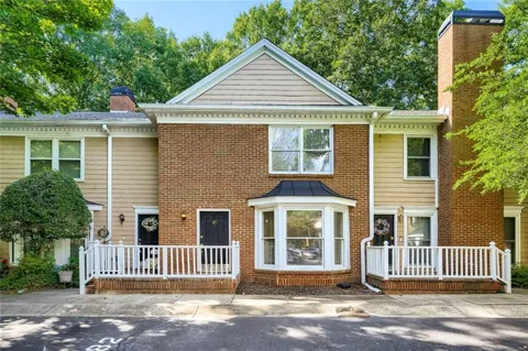 7500 Roswell Road #47
