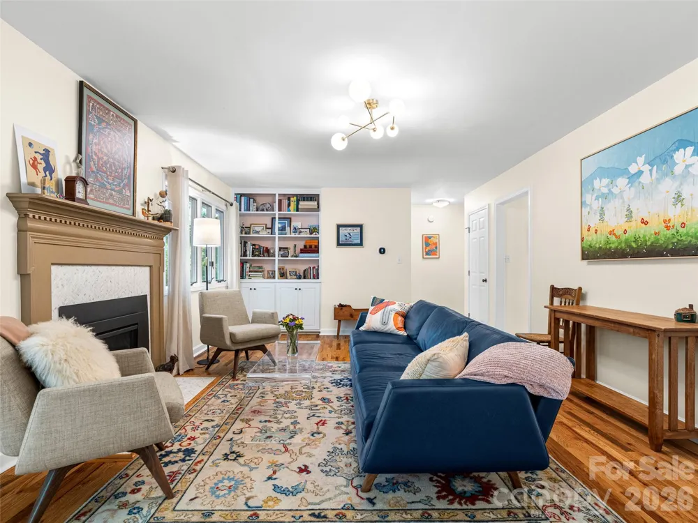 22 Meadow Brook Drive Fletcher, NC 28732