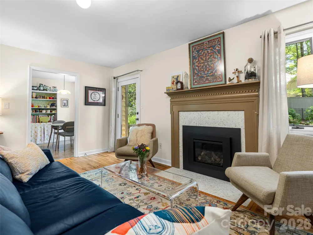22 Meadow Brook Drive Fletcher, NC 28732