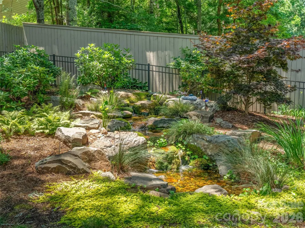 22 Meadow Brook Drive Fletcher, NC 28732
