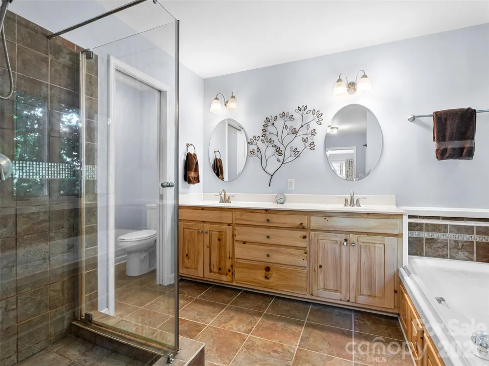 22 Meadow Brook Drive Fletcher, NC 28732