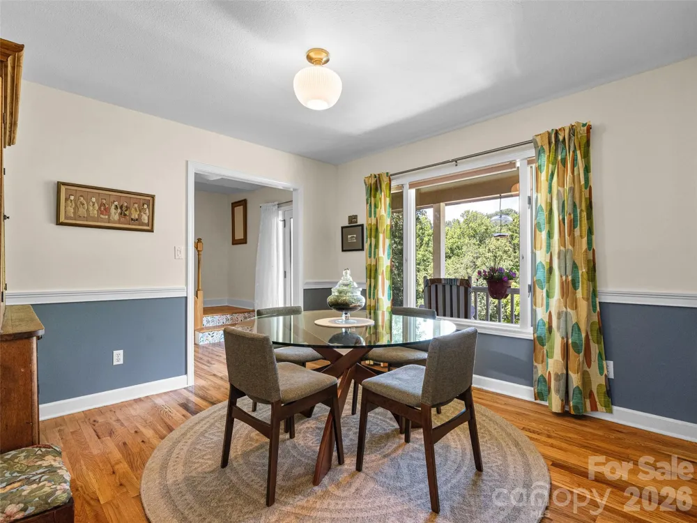 22 Meadow Brook Drive Fletcher, NC 28732