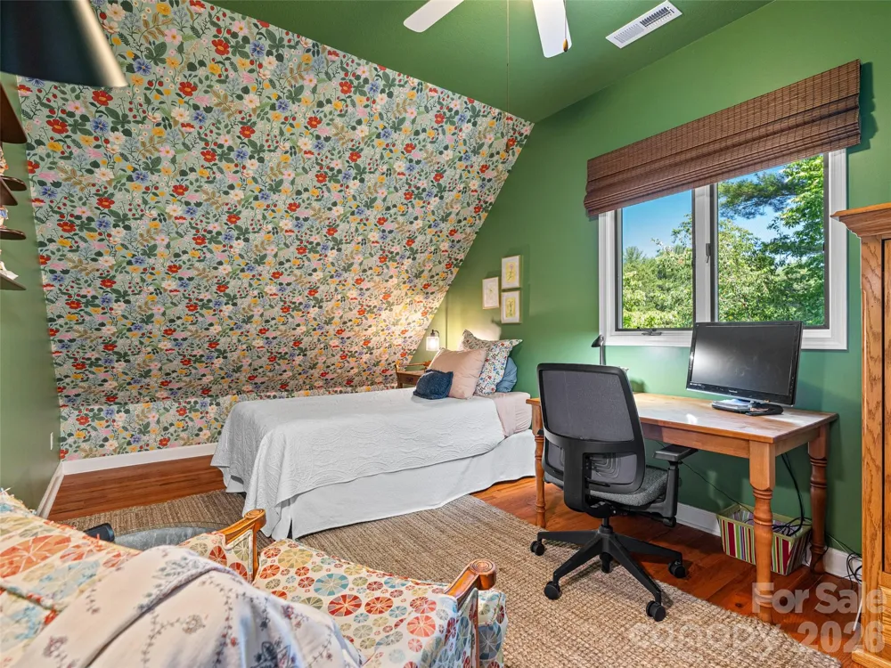 22 Meadow Brook Drive Fletcher, NC 28732