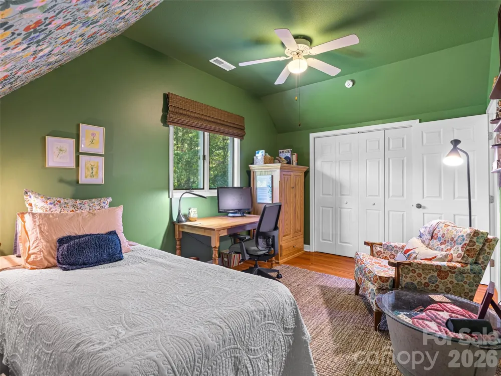 22 Meadow Brook Drive Fletcher, NC 28732