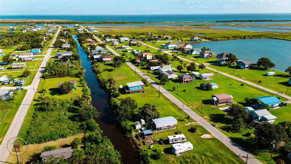 1013 Canal E Port Bolivar, TX 77650
