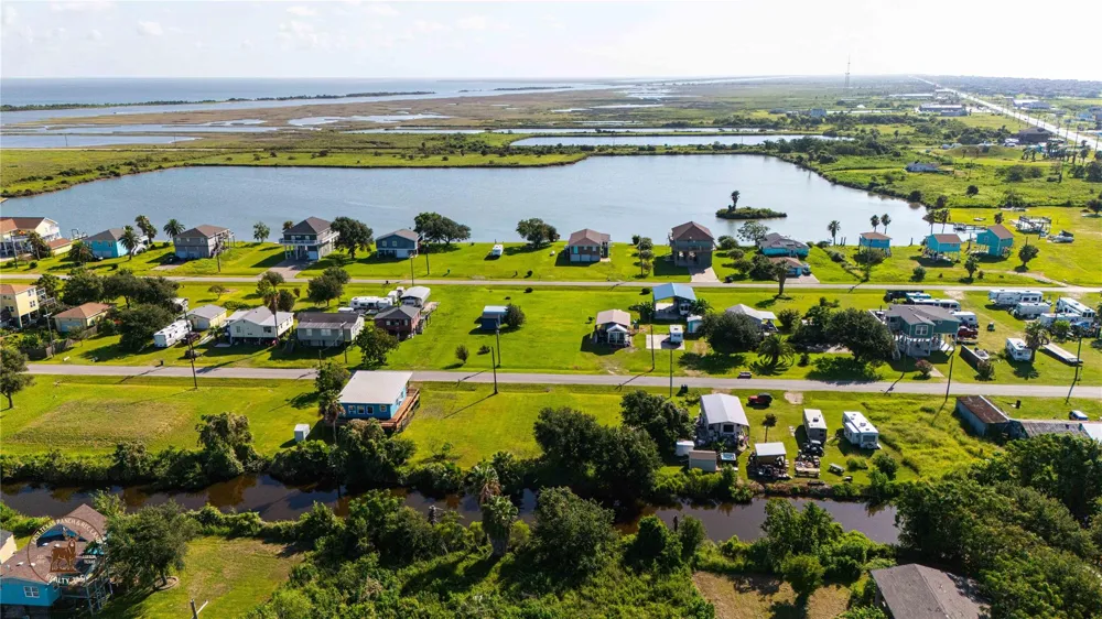 1013 Canal E Port Bolivar, TX 77650