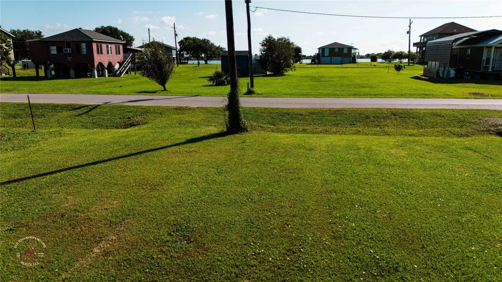 1013 Canal E Port Bolivar, TX 77650