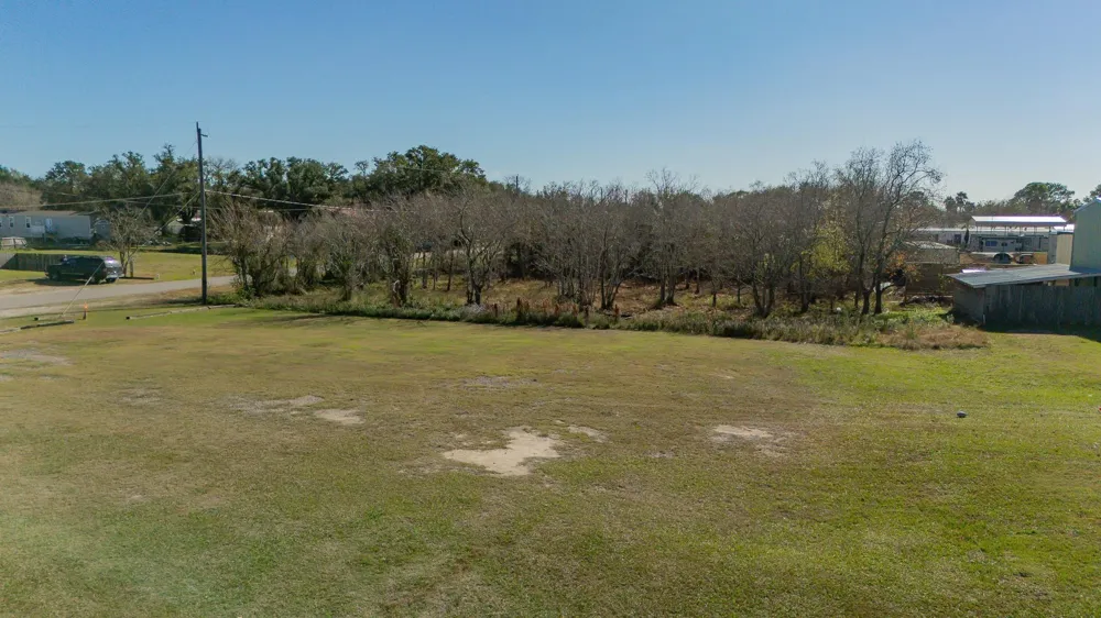 5th Street San Leon, TX 77539