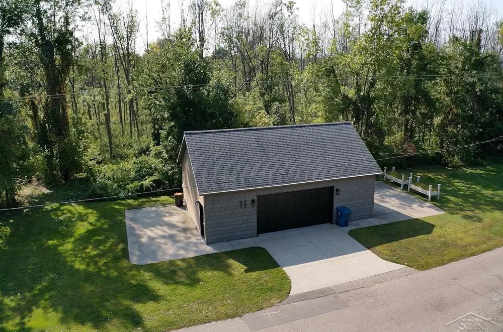 44 Linwood Beach Road Fraser Township, MI 48634