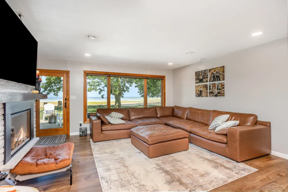 44 Linwood Beach Road Fraser Township, MI 48634