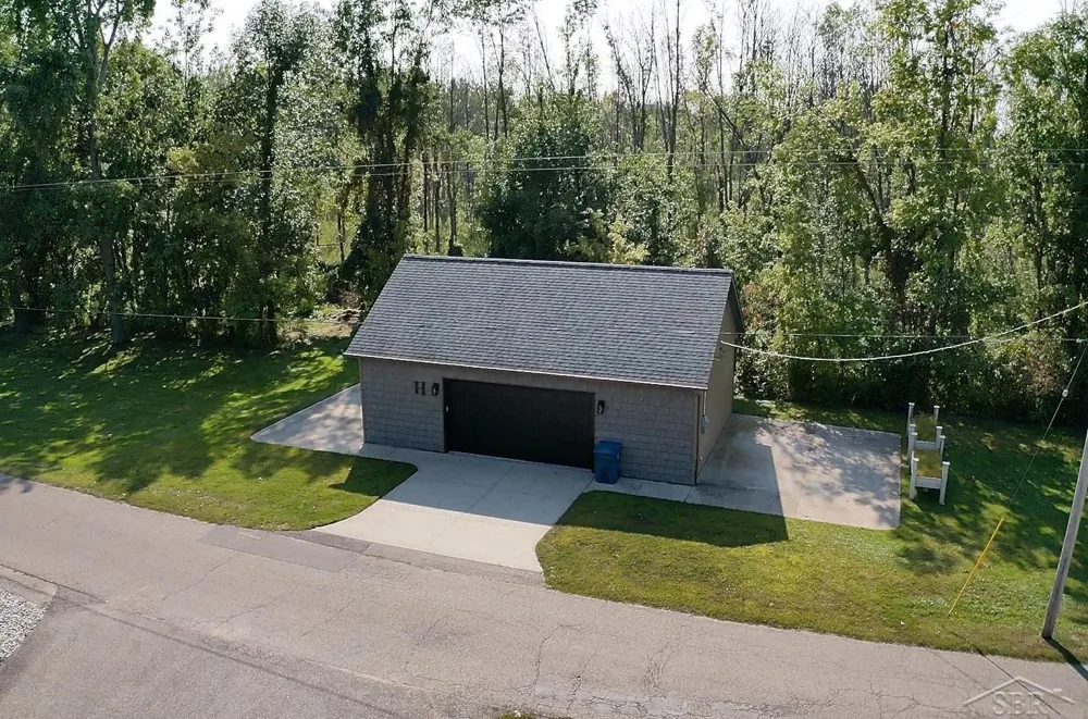 44 Linwood Beach Road Fraser Township, MI 48634
