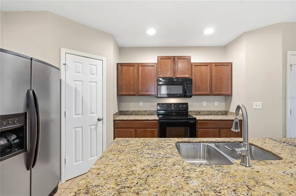 4715 CHATTERTON WAY Riverview, FL 33578