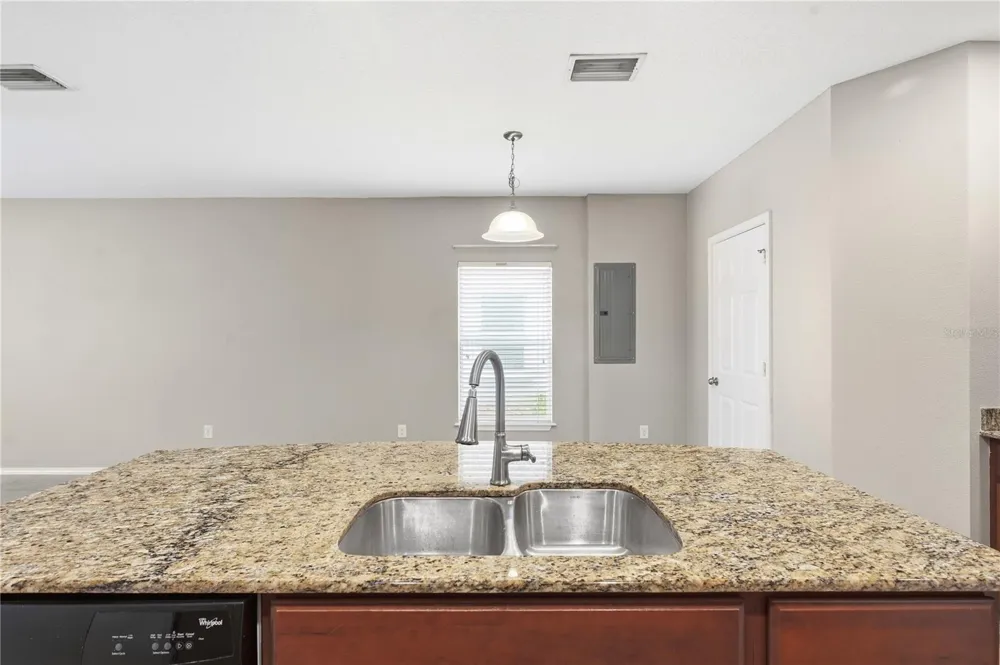4715 CHATTERTON WAY Riverview, FL 33578