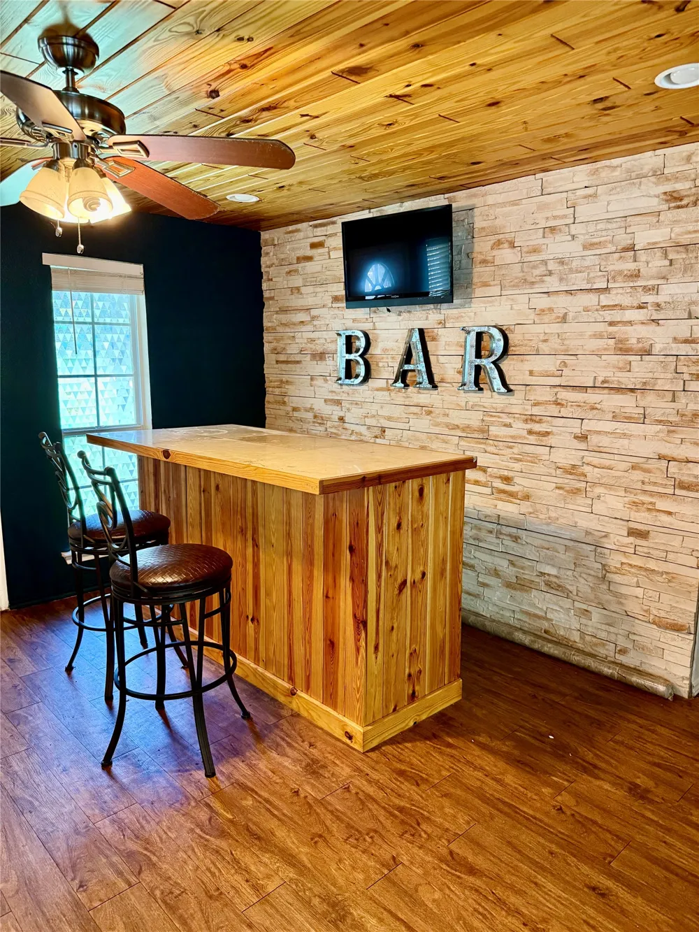 9217 Indian Trail Rio Vista, TX 76093