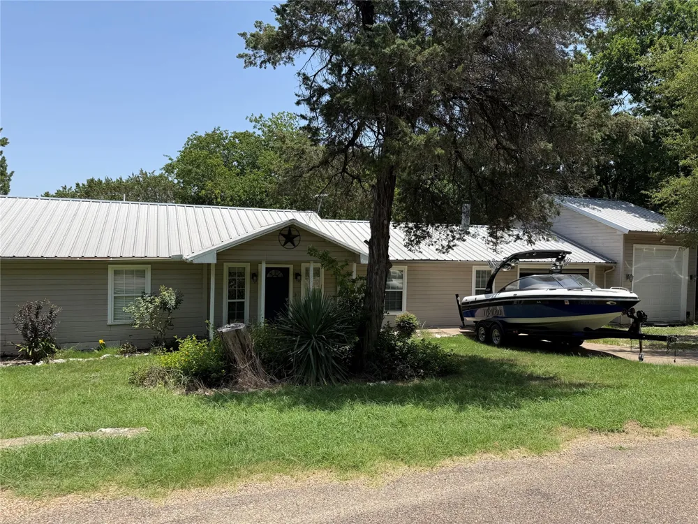 9217 Indian Trail Rio Vista, TX 76093