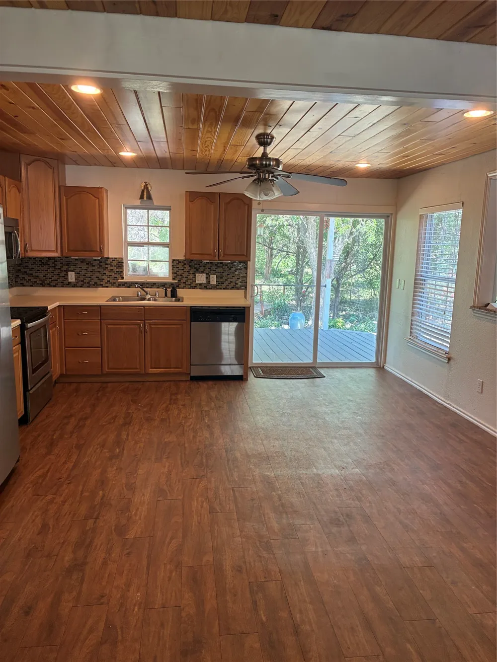 9217 Indian Trail Rio Vista, TX 76093