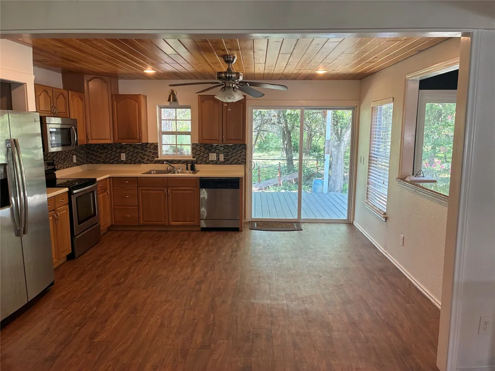 9217 Indian Trail Rio Vista, TX 76093