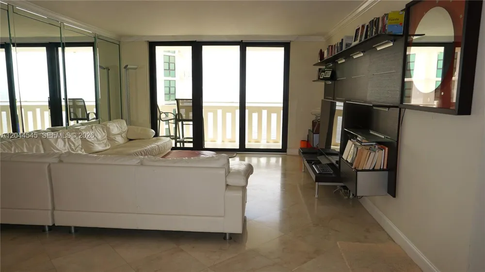 1111 Crandon Blvd #B705 Key Biscayne, FL 33149