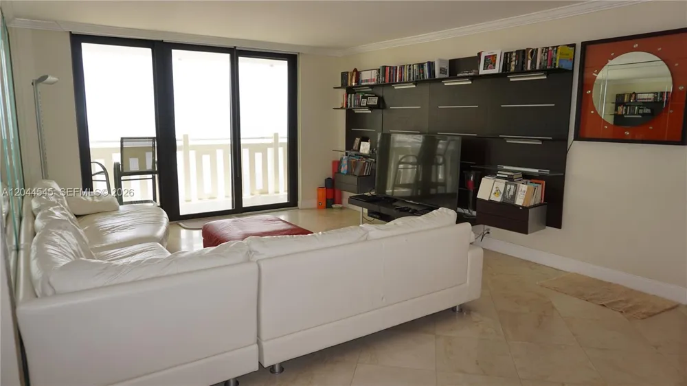 1111 Crandon Blvd #B705 Key Biscayne, FL 33149