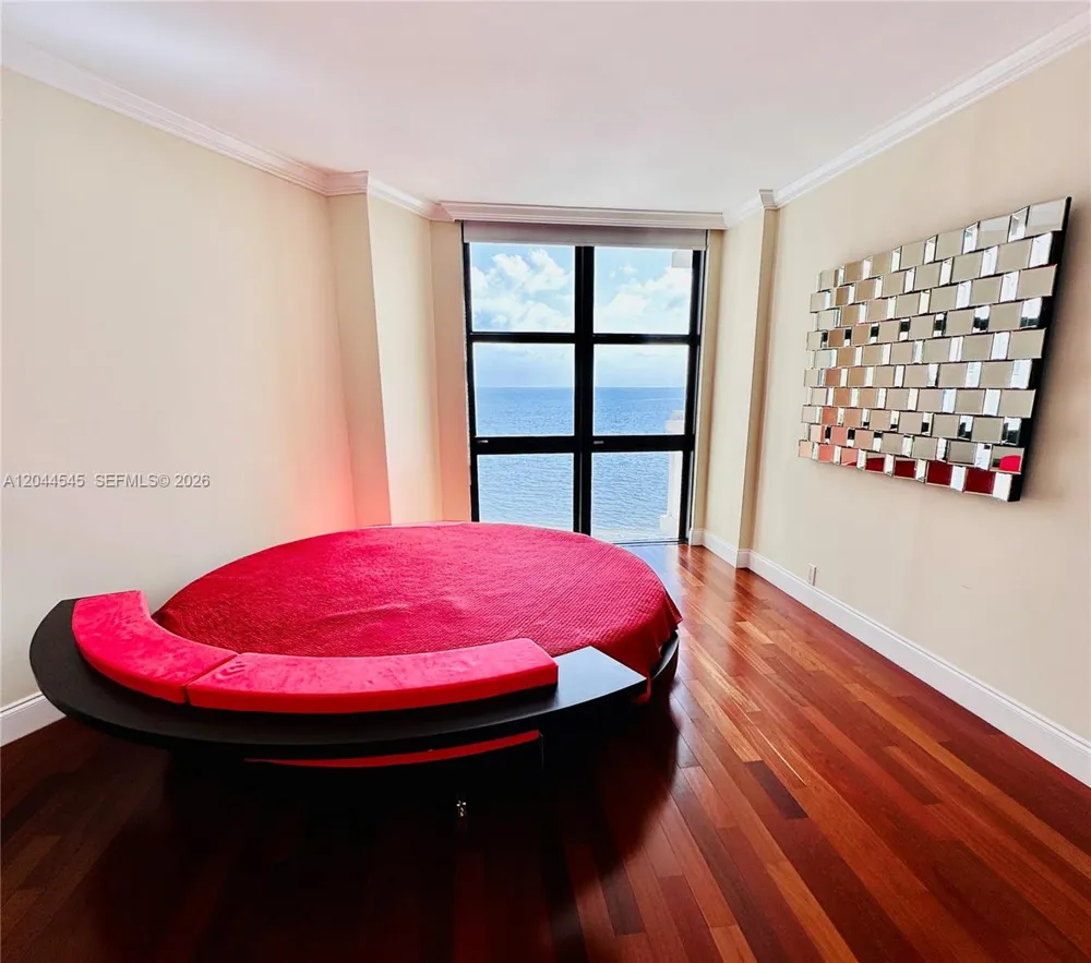 1111 Crandon Blvd #B705 Key Biscayne, FL 33149