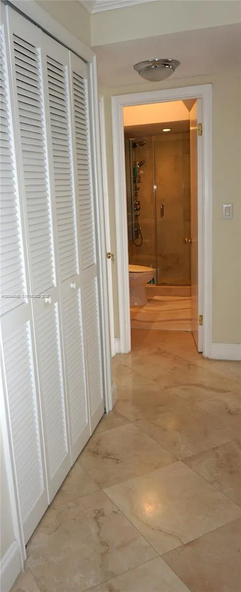 1111 Crandon Blvd #B705 Key Biscayne, FL 33149