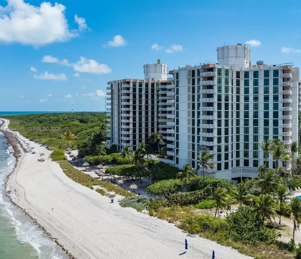 1111 Crandon Blvd #B705 Key Biscayne, FL 33149