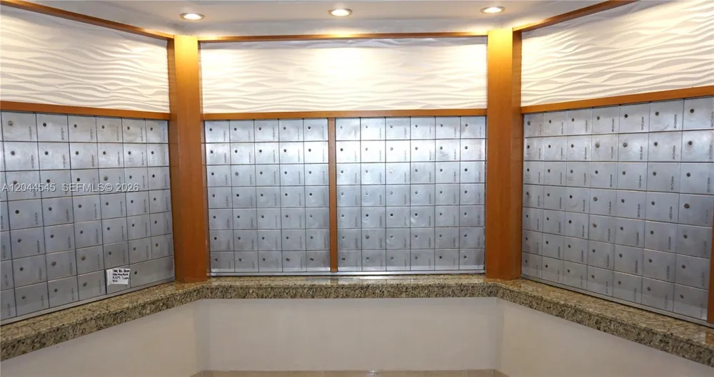 1111 Crandon Blvd #B705 Key Biscayne, FL 33149