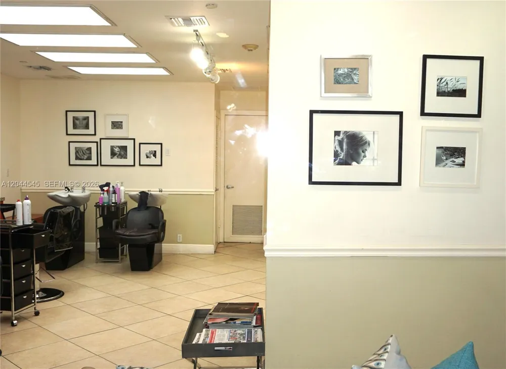 1111 Crandon Blvd #B705 Key Biscayne, FL 33149