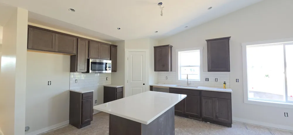 99 Fireside Drive SW #14 Walker City, MI 49534