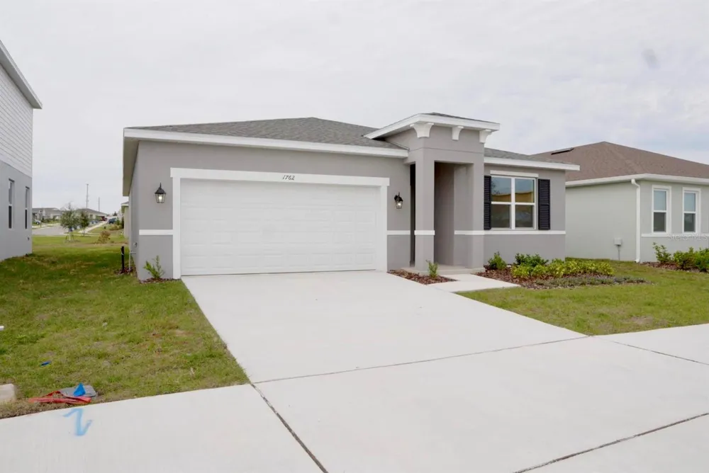 1762 FLAG STREET Haines City, FL 33844