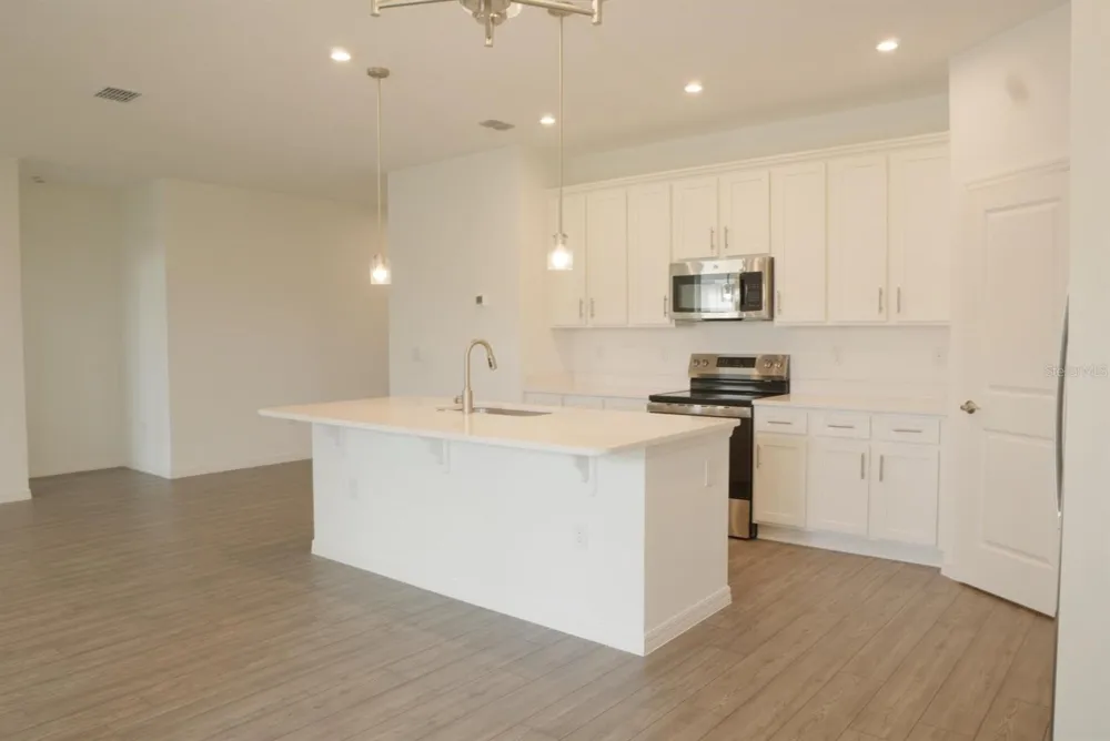 1762 FLAG STREET Haines City, FL 33844