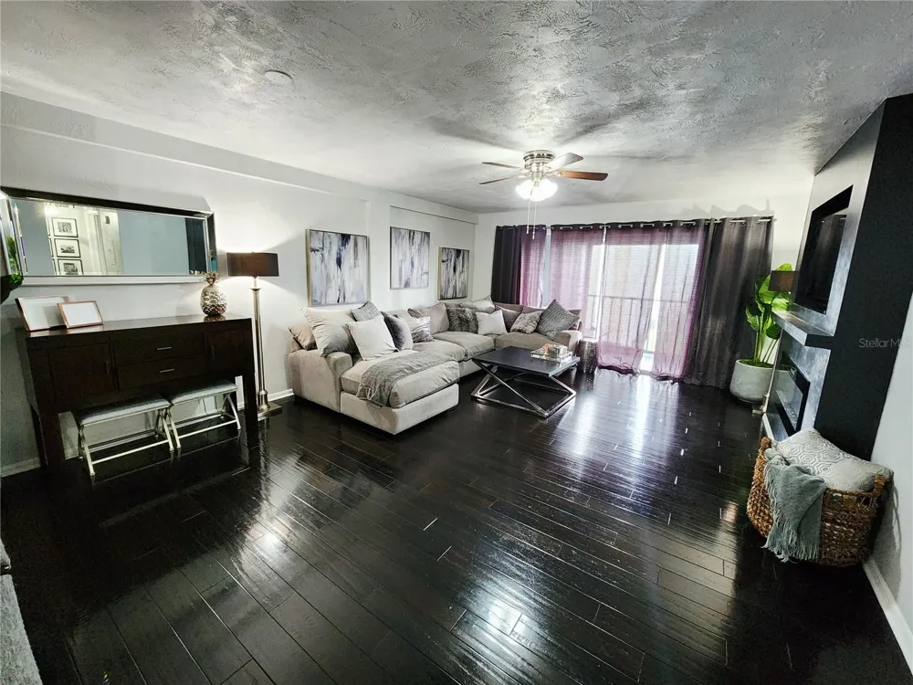 4651 1ST STREET NE #306 St Petersburg, FL 33702