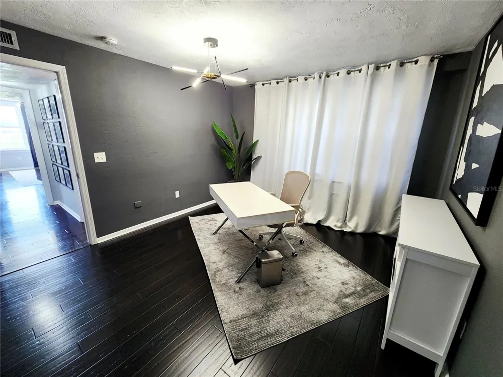 4651 1ST STREET NE #306 St Petersburg, FL 33702