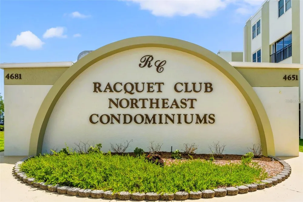 4651 1ST STREET NE #306 St Petersburg, FL 33702