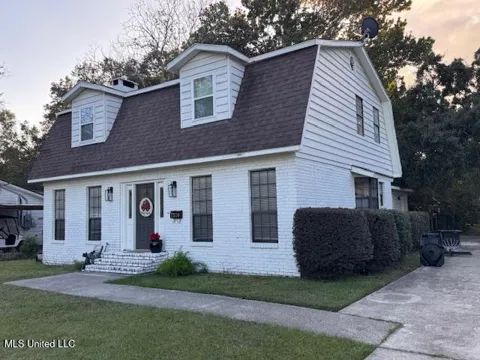 1309 Pascagoula Street