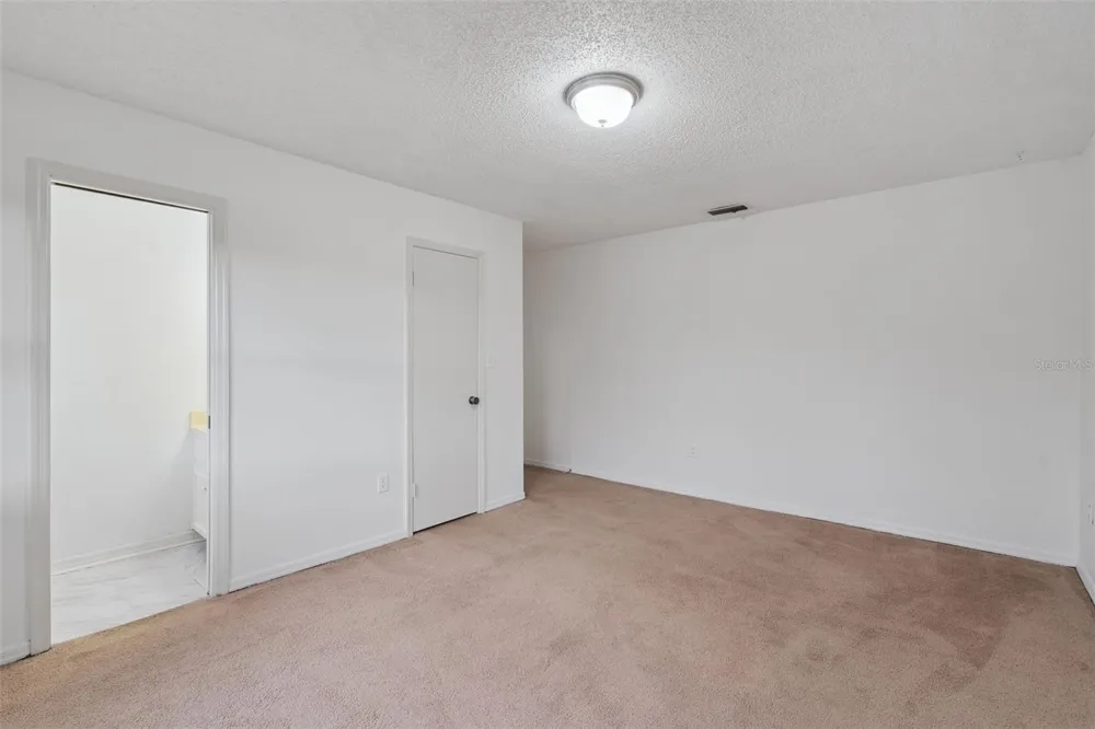 9916 JACKSON ROAD Leesburg, FL 34788