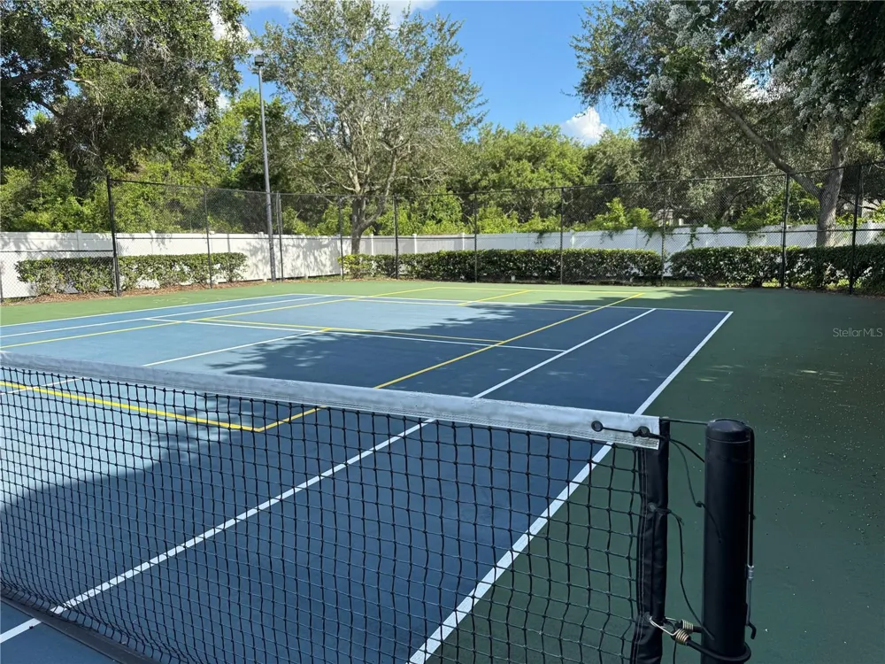 12861 MADISON POINTE CIRCLE #106 Orlando, FL 32821