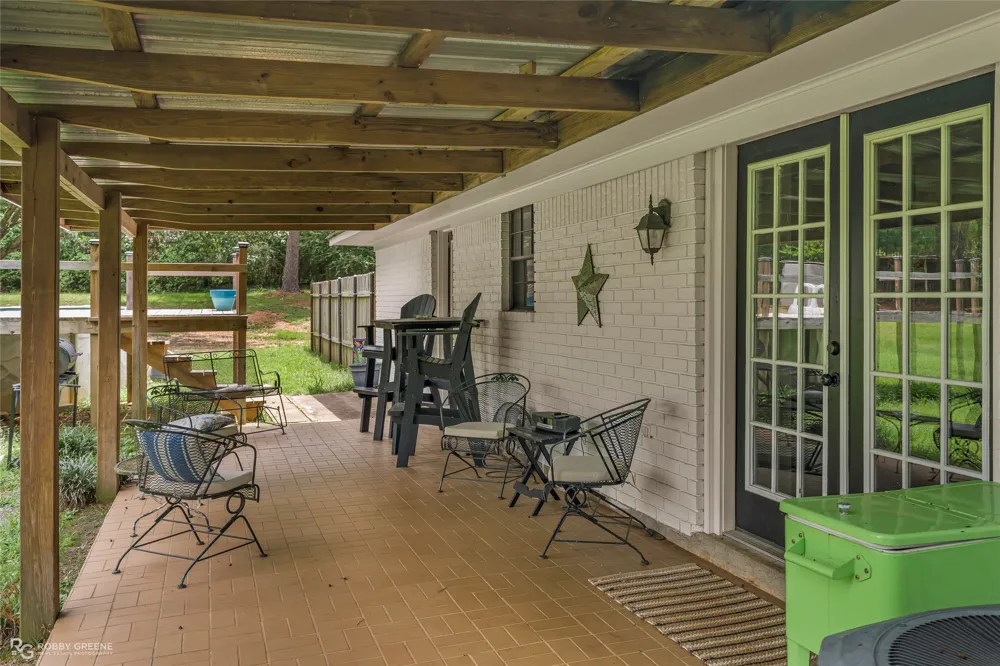 1426 Caney Lake Road Minden, LA 71055