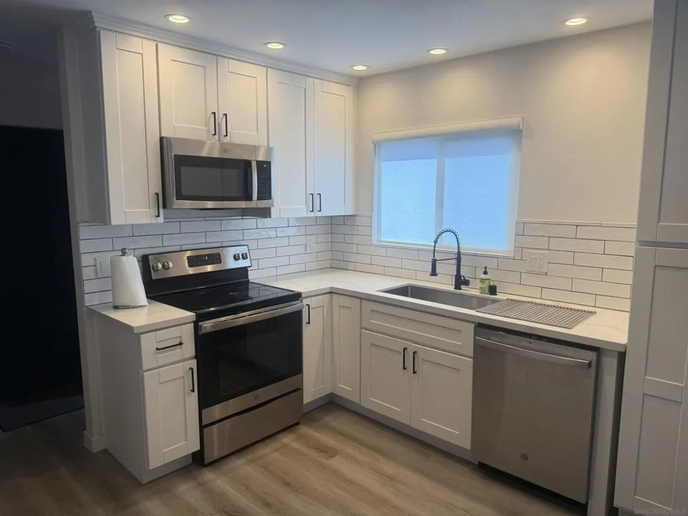 5462 Adobe Falls Rd #11 San Diego, CA 92120